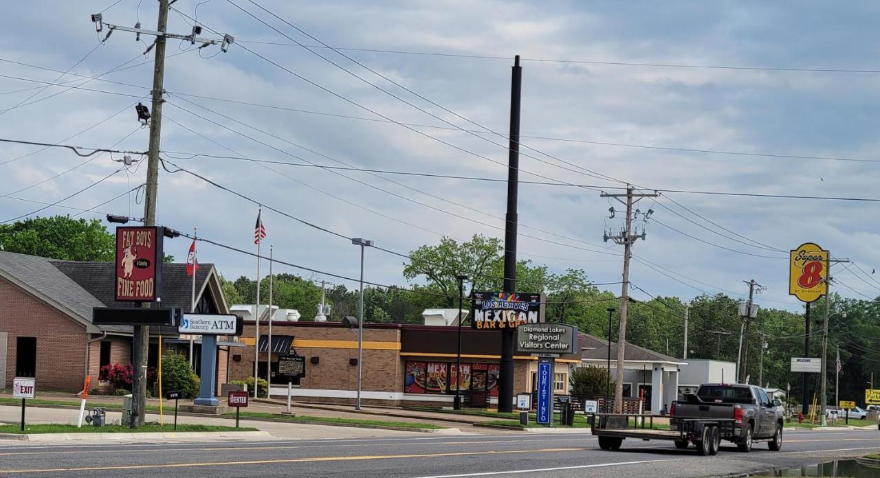 Super 8 By Wyndham Arkadelphia Caddo Valley Area Екстериор снимка