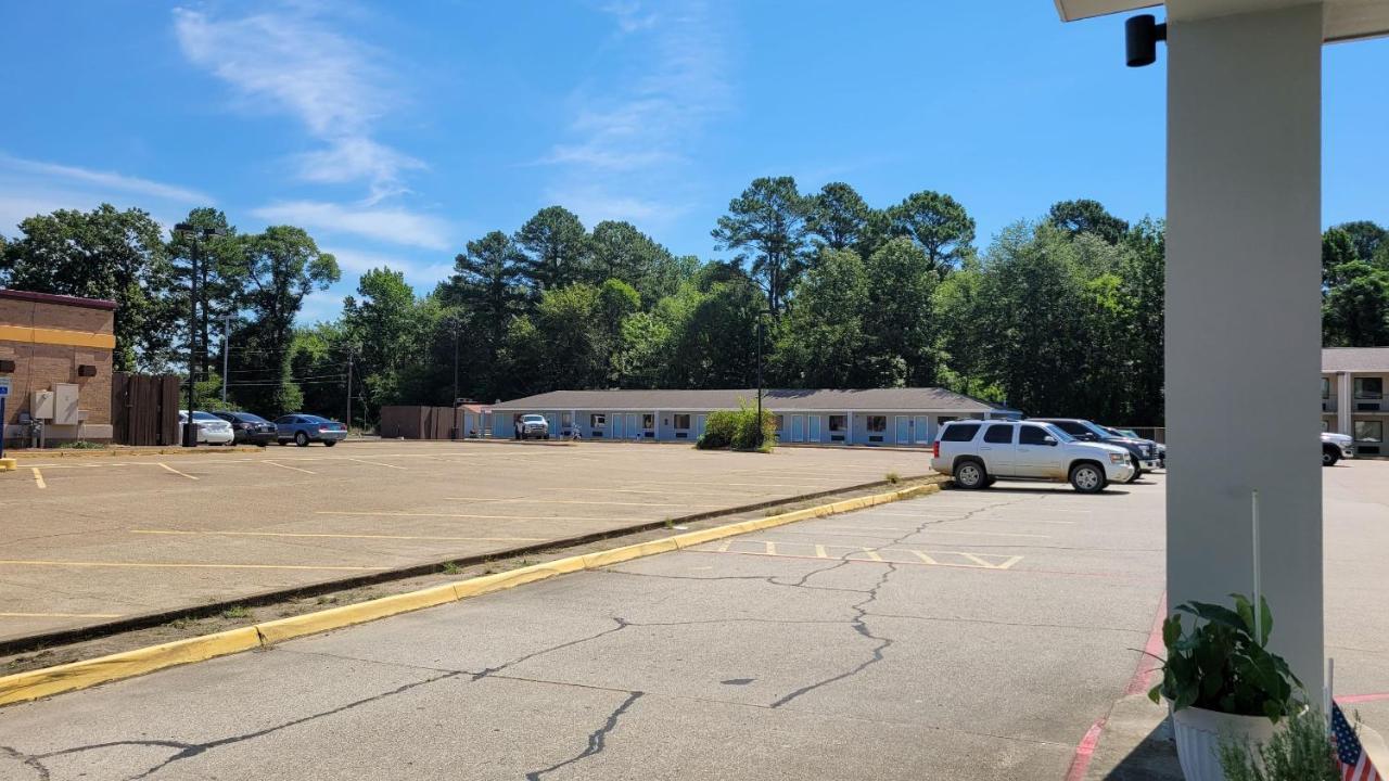 Super 8 By Wyndham Arkadelphia Caddo Valley Area Екстериор снимка